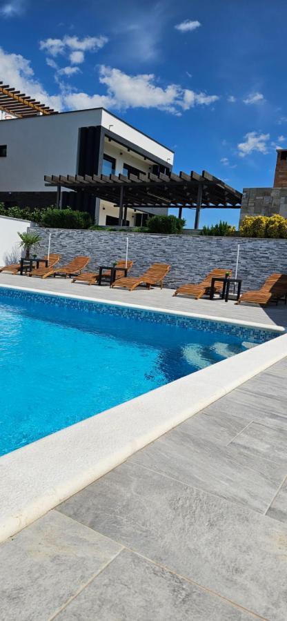 Villa Silver Starigrad Paklenica Exterior foto